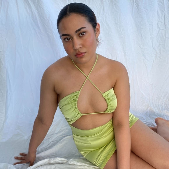 Meet your Posher, Cala - Picture 1 of 1